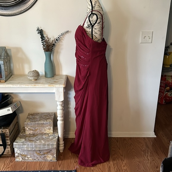 Symphony Of Venus Red Mother of Groom/Bride Dress with Matching Shrug size 18 - Picture 5 of 12